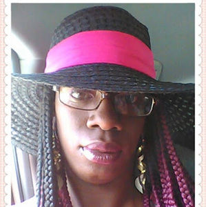 Meet your Posher, Chandra